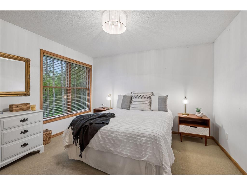 9001 Springwood Drive Woodbury MN 55125 7072801 image29