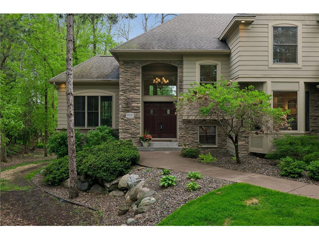 9001 Springwood Drive Woodbury MN 55125 7072801 image4