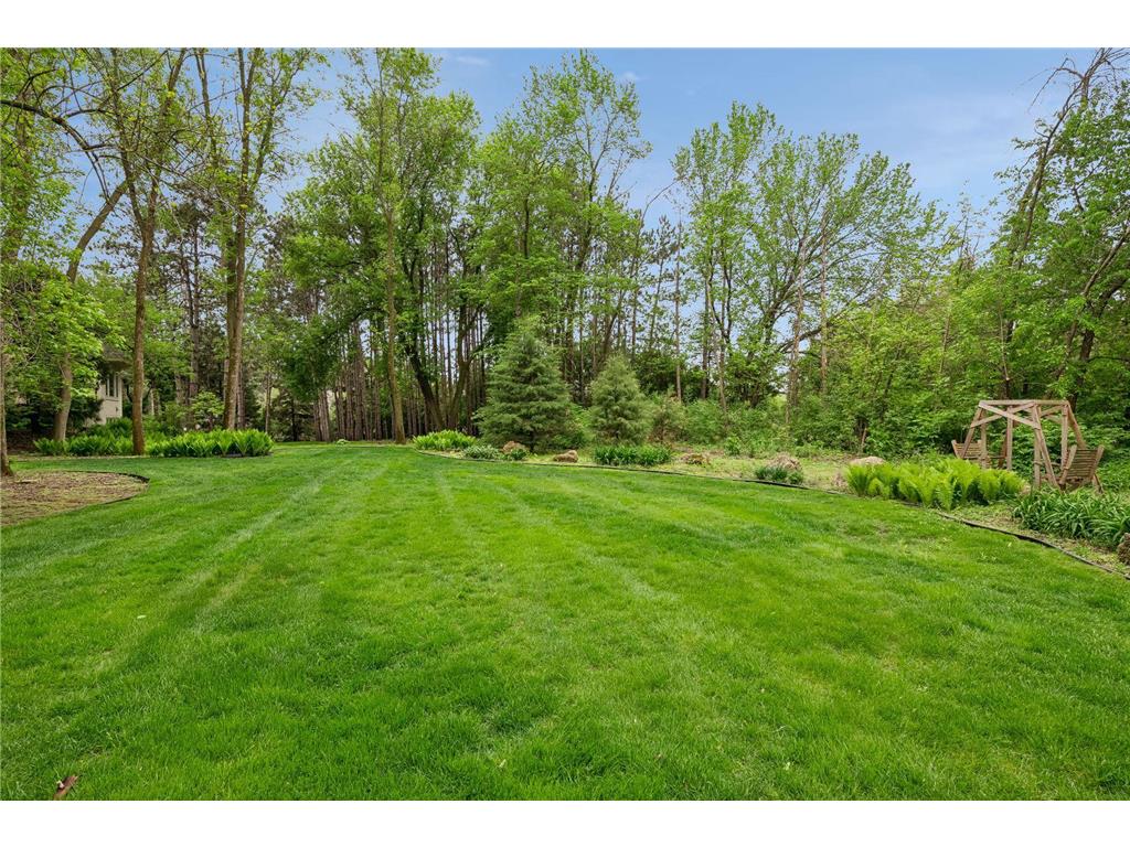 9001 Springwood Drive Woodbury MN 55125 7072801 image46