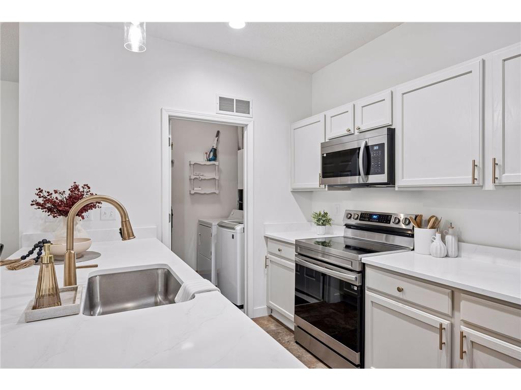 9004 Sawgrass Glen Maple Grove MN 55311 7079525 image12