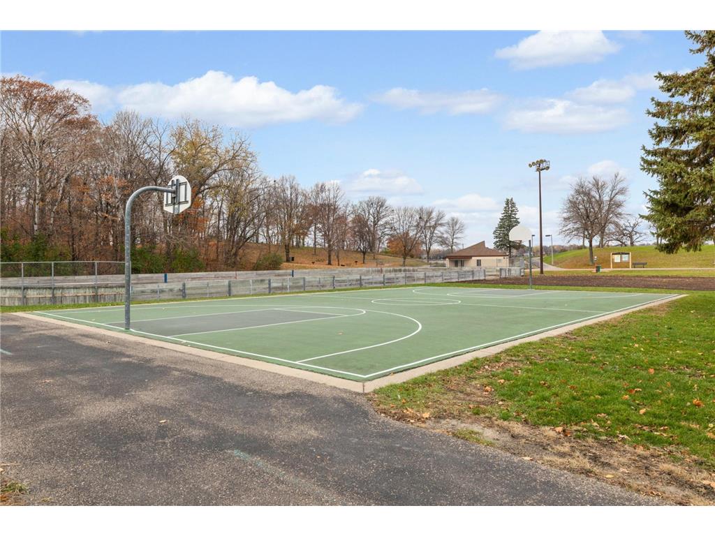 9005 Sawgrass Glen Maple Grove MN 55311 7054756 image28