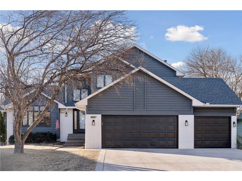 9007 Ashley Terrace N Brooklyn Park MN 55443 6650637 image1