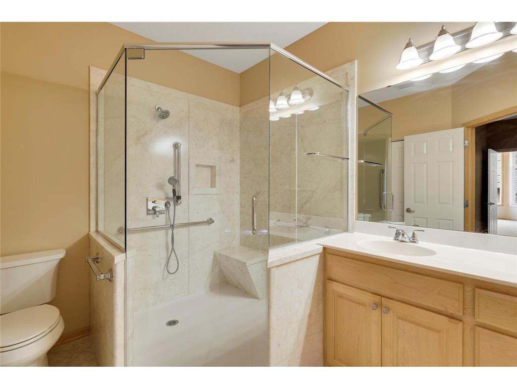 9007 Meadow Place Savage MN 55378 6810939 image23