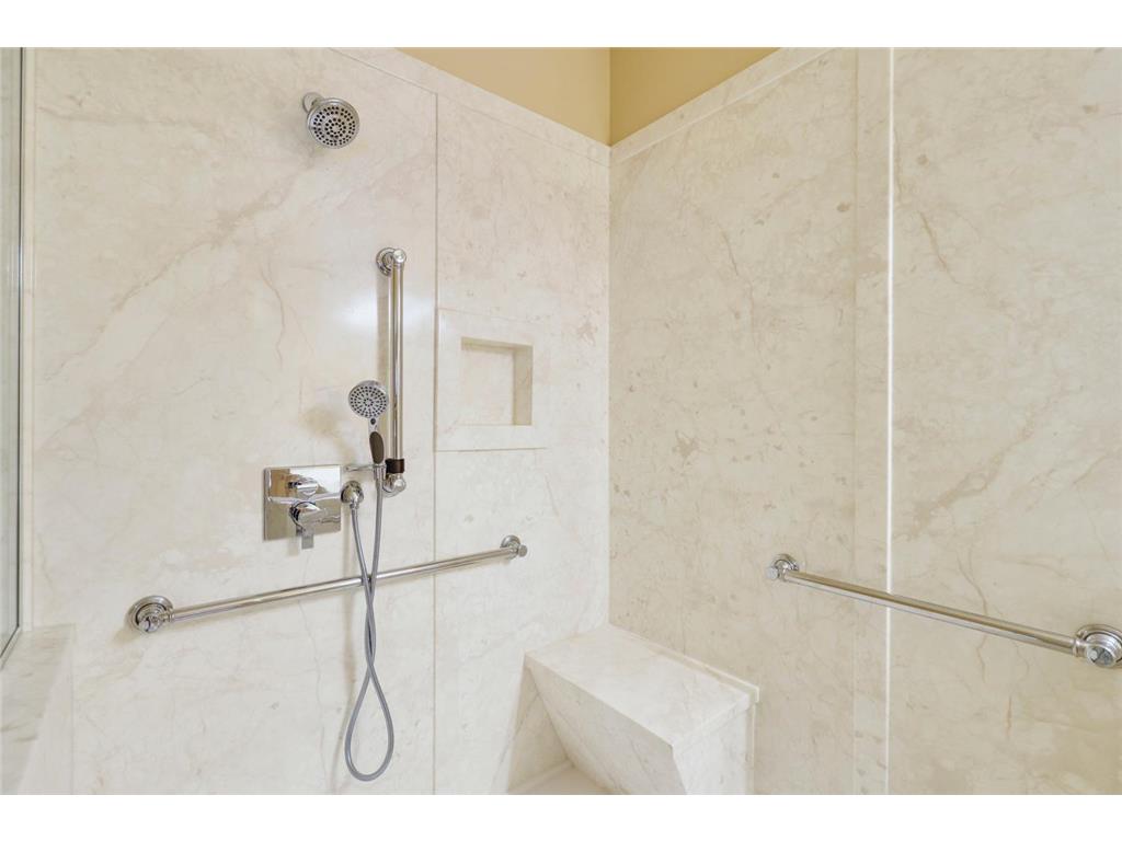 9007 Meadow Place Savage MN 55378 6810939 image25