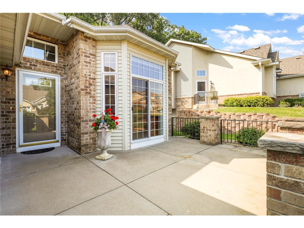 9007 Meadow Place Savage MN 55378 6810939 image4