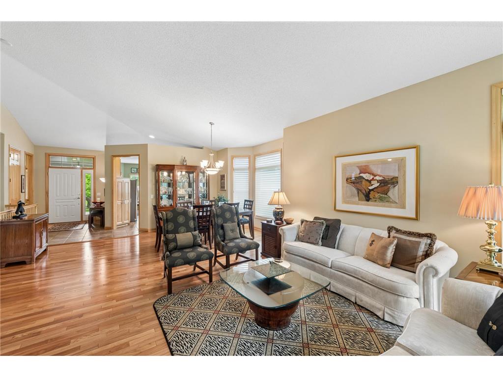 9009 Sutton Drive Eden Prairie MN 55347 7066773 image18