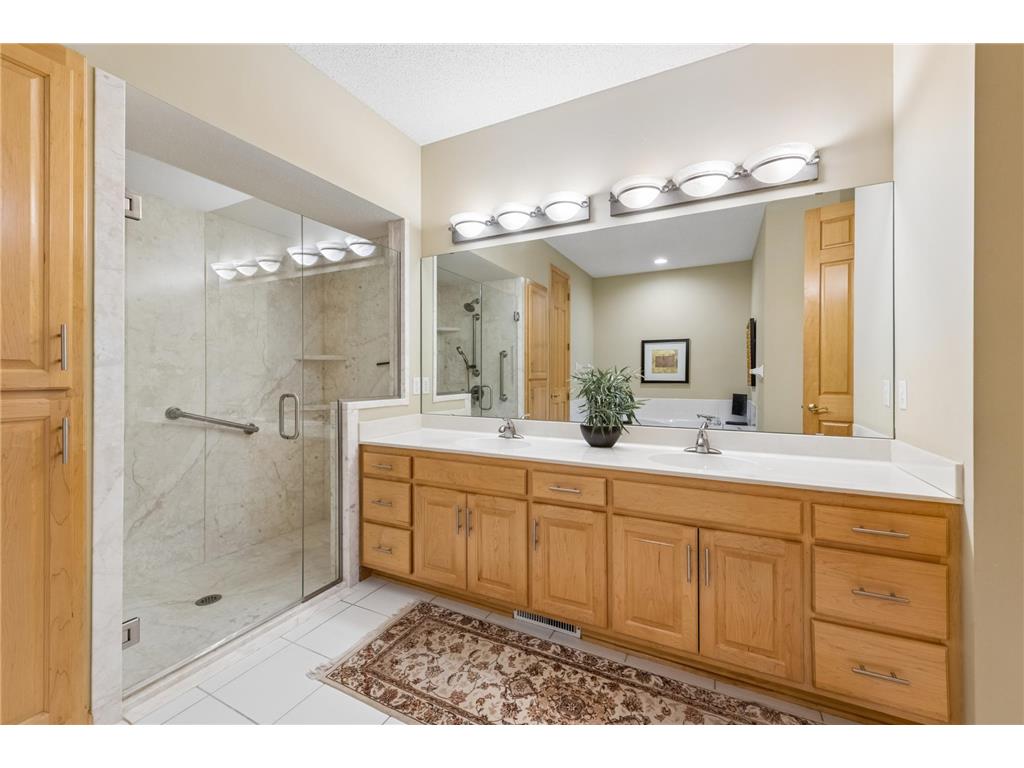 9009 Sutton Drive Eden Prairie MN 55347 7066773 image27