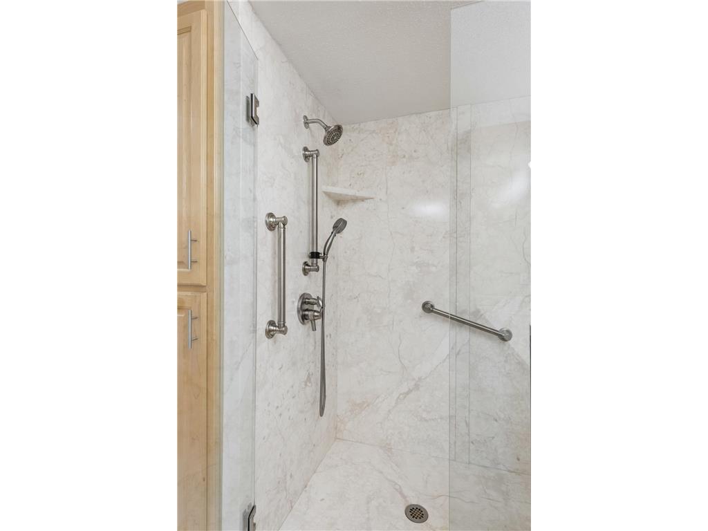 9009 Sutton Drive Eden Prairie MN 55347 7066773 image29