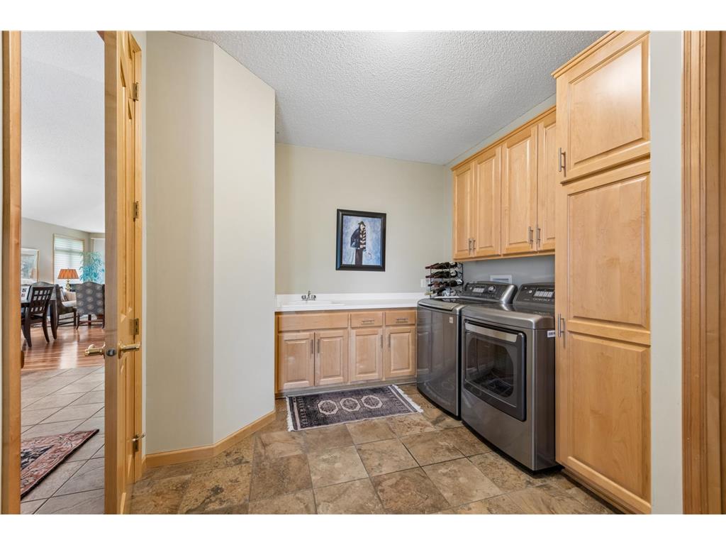 9009 Sutton Drive Eden Prairie MN 55347 7066773 image30