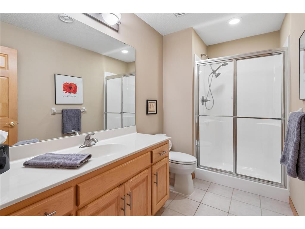 9009 Sutton Drive Eden Prairie MN 55347 7066773 image38