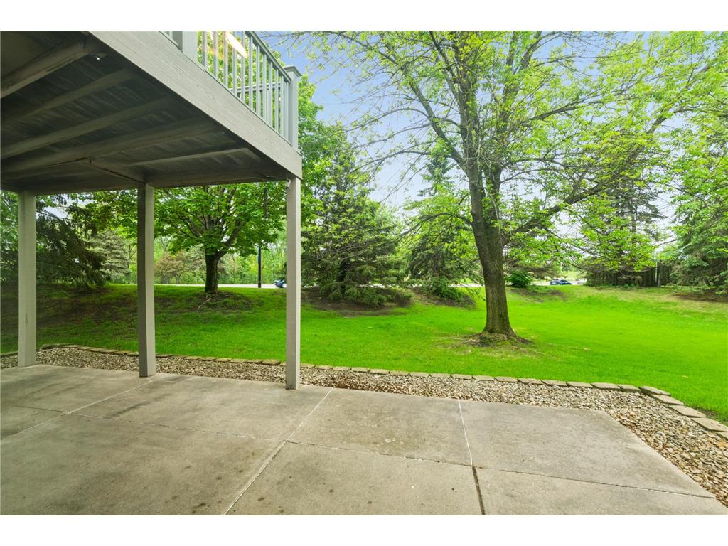 9009 Sutton Drive Eden Prairie MN 55347 7066773 image42