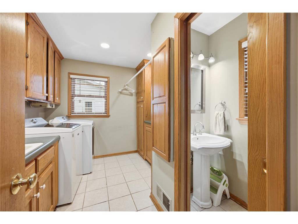 901 17th Street SW Willmar MN 56201 6821413 image13