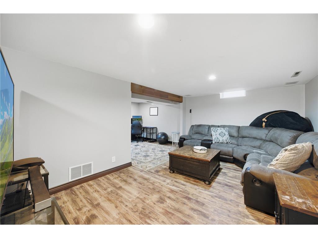 901 17th Street SW Willmar MN 56201 6821413 image26