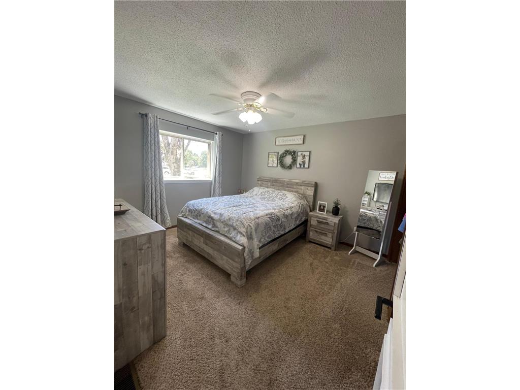 901 22nd Avenue SW Austin MN 55912 7092842 image21