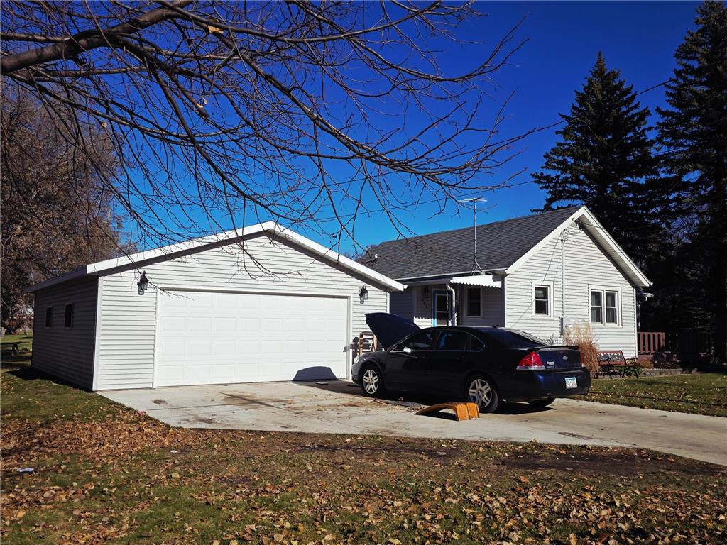 901 2nd Street NW Pipestone MN 56164 6817721 image2