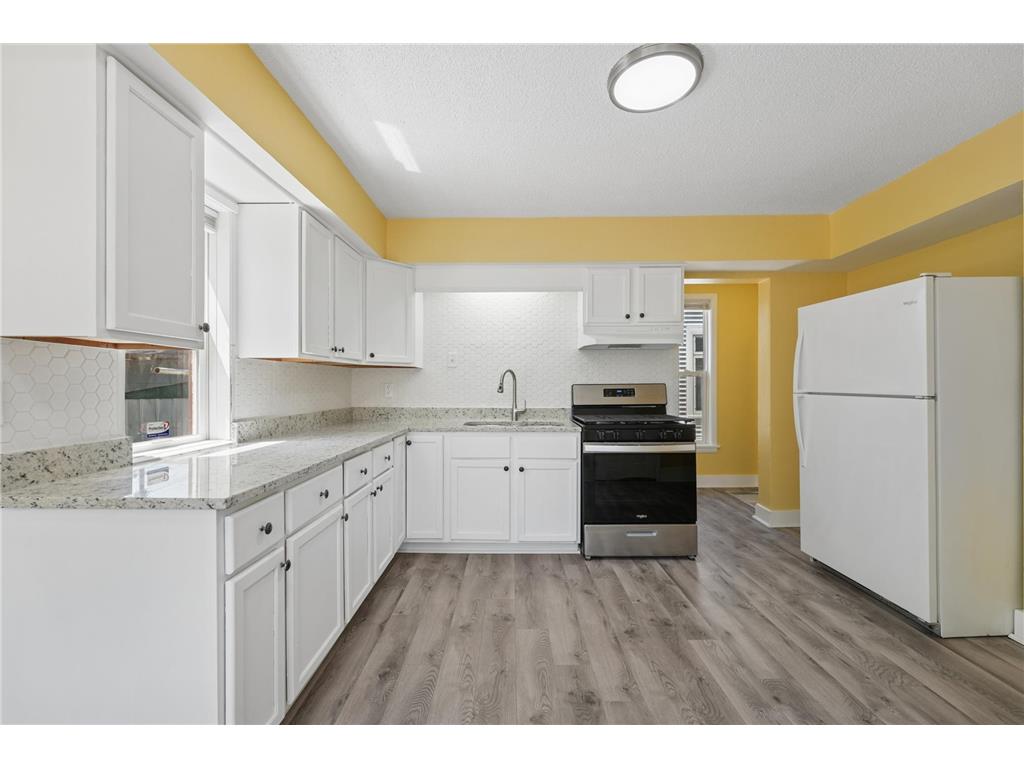901 31st Avenue N Minneapolis MN 55411 7087771 image14