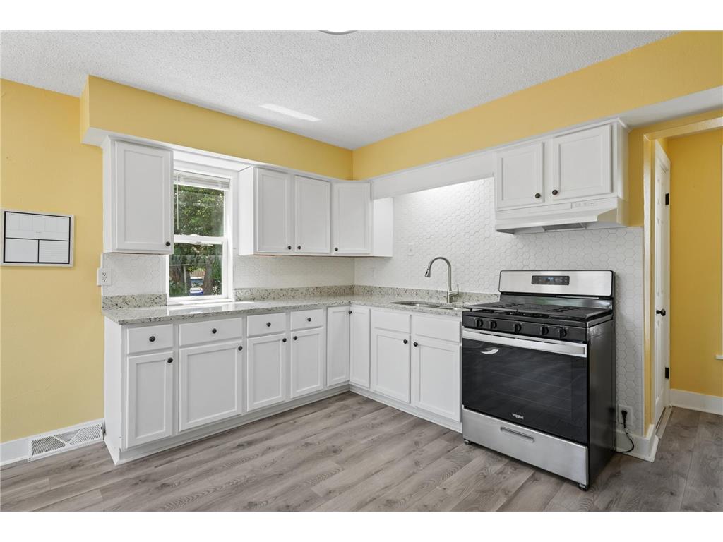 901 31st Avenue N Minneapolis MN 55411 7087771 image15