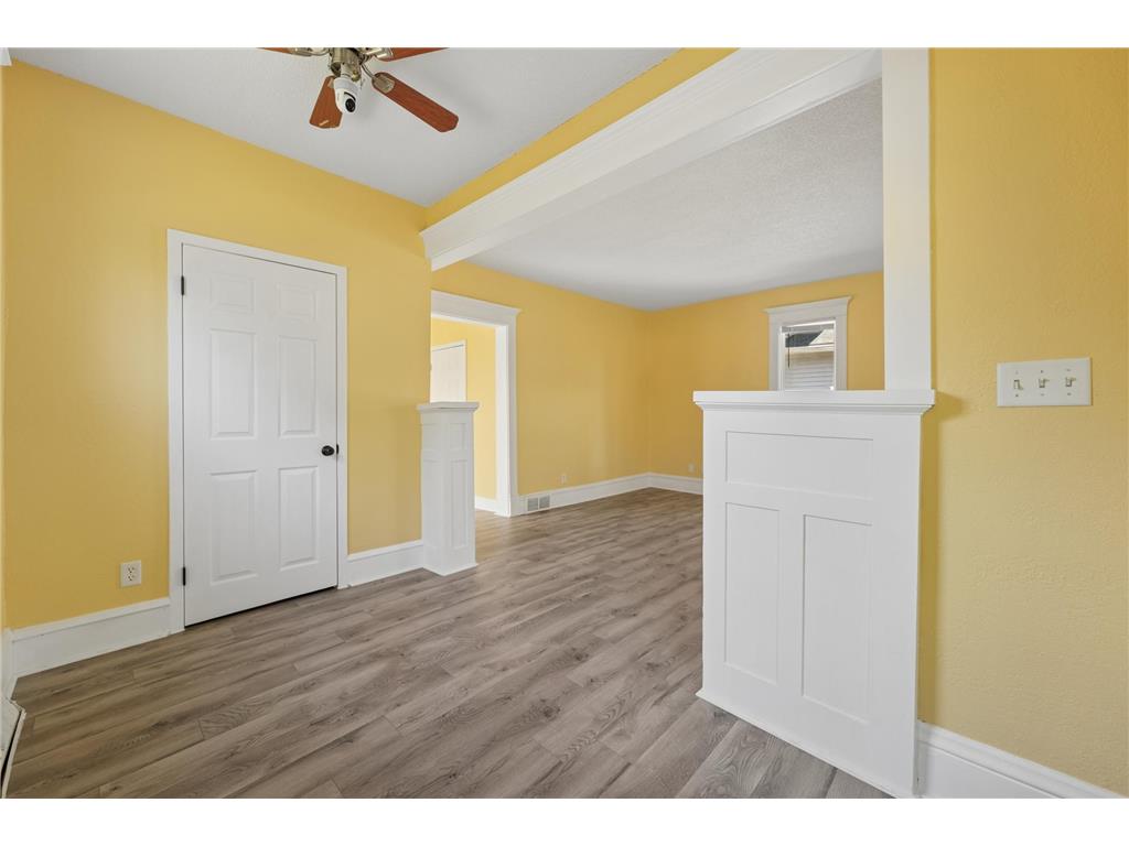 901 31st Avenue N Minneapolis MN 55411 7087771 image19