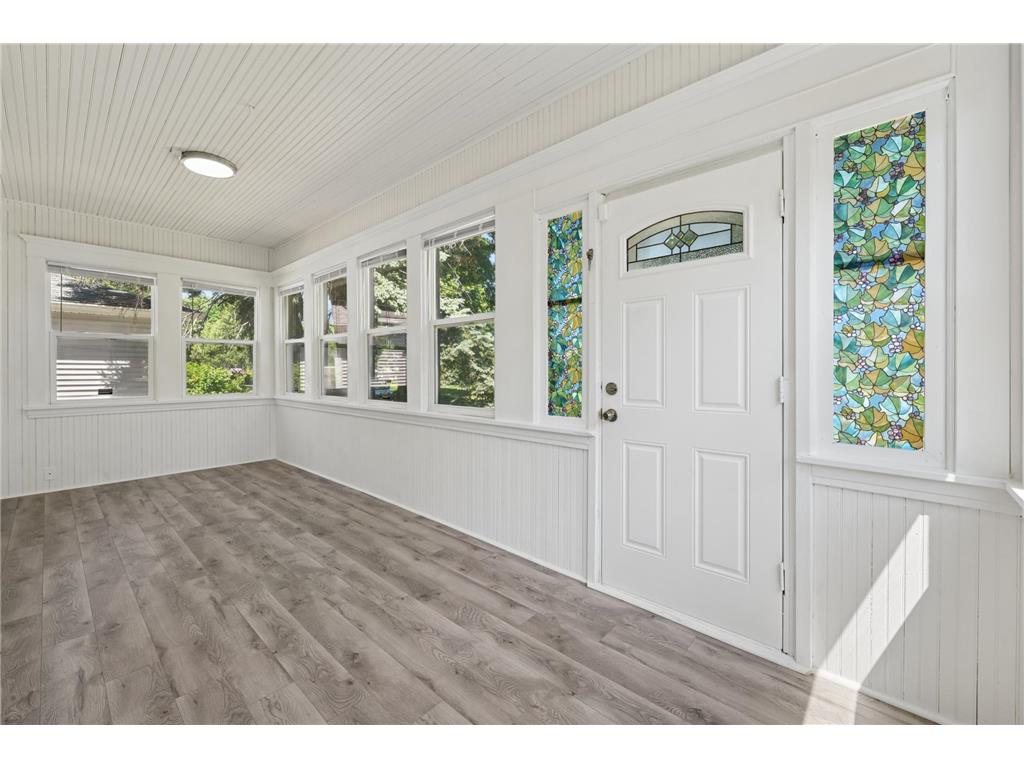 901 31st Avenue N Minneapolis MN 55411 7087771 image25