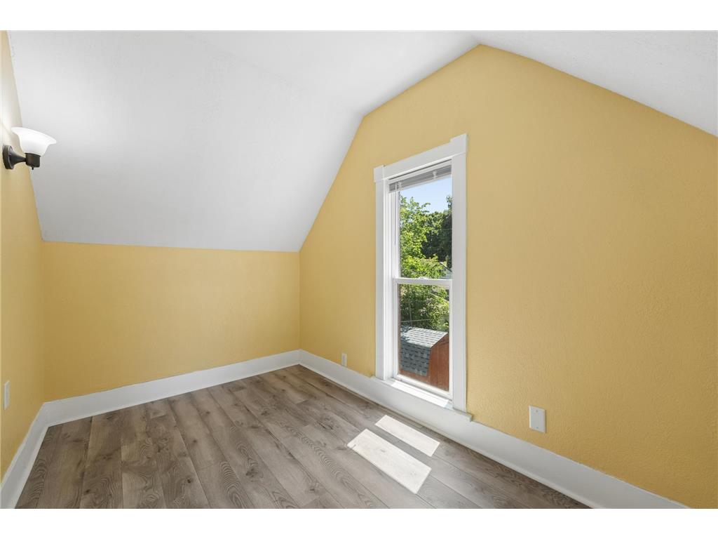 901 31st Avenue N Minneapolis MN 55411 7087771 image6