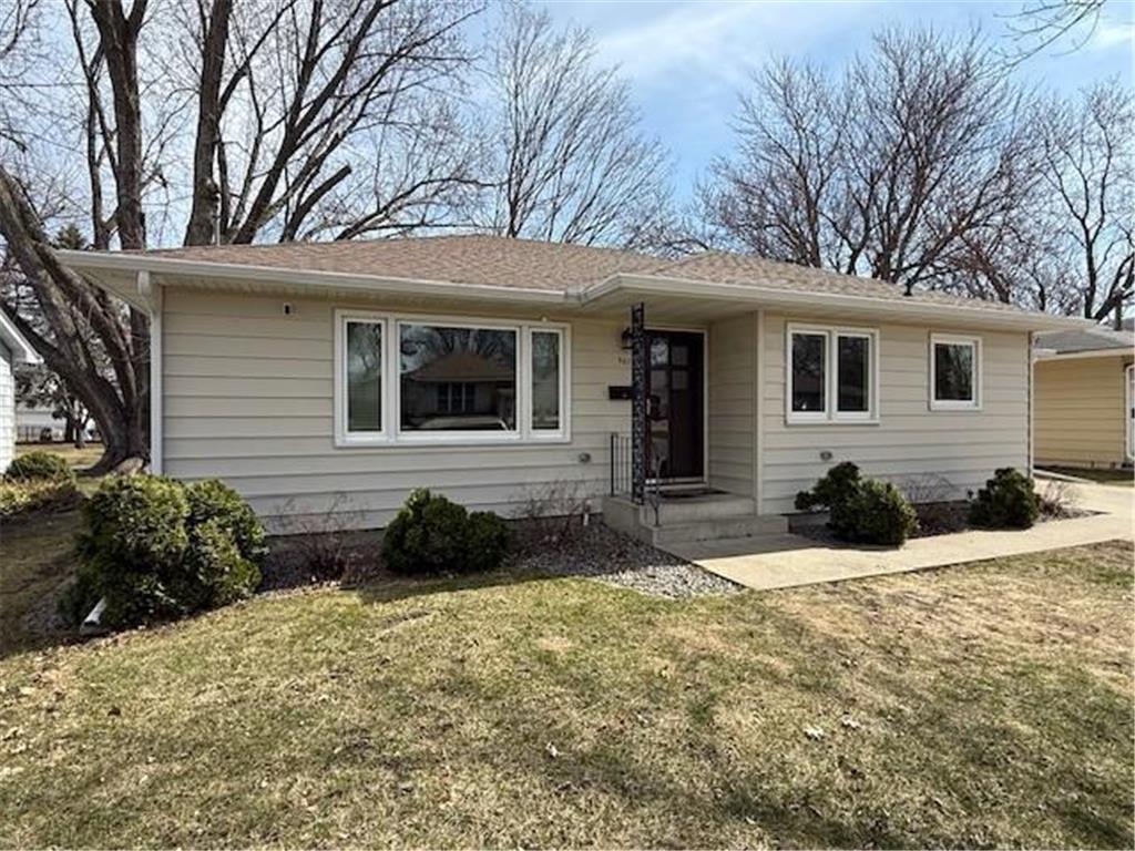 901 5th Street SW Waseca MN 56093 7049224 image1