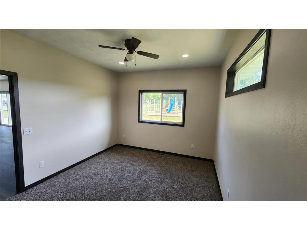 901 7th Ave SW Pipestone MN 56164 6799151 image17