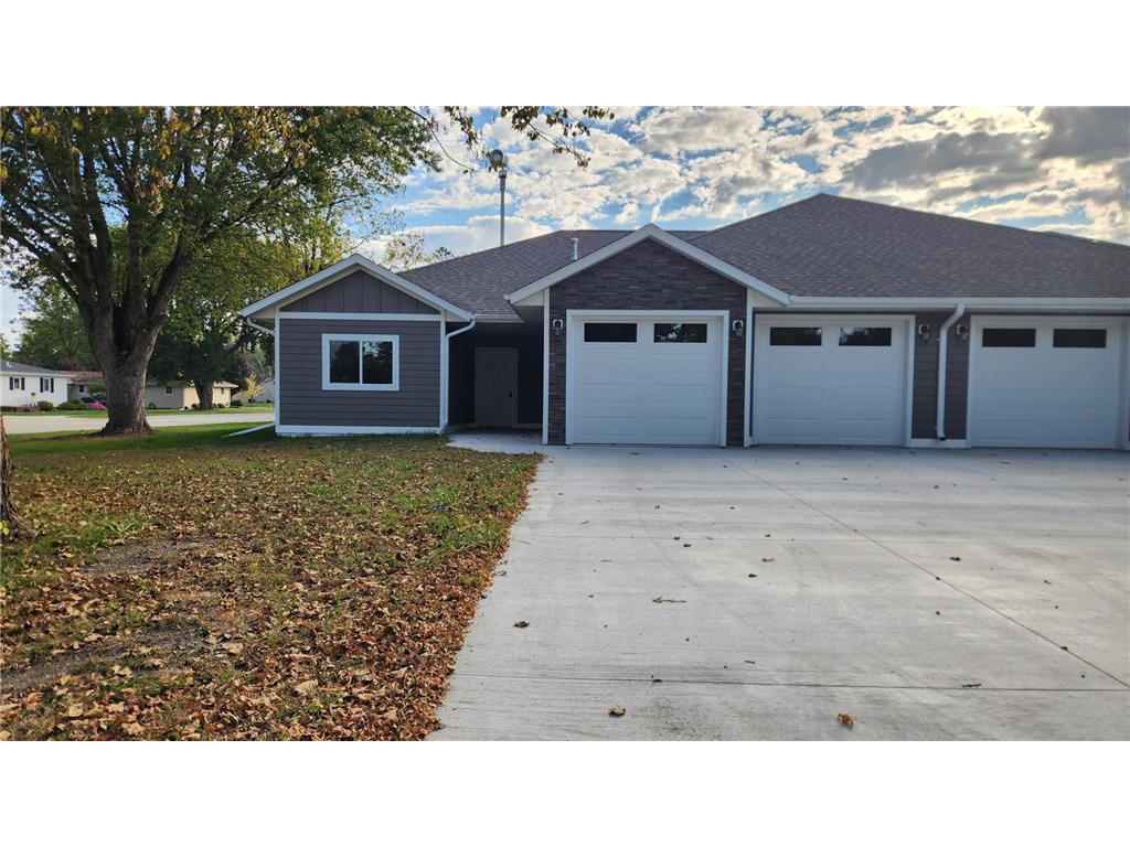 901 7th Ave SW Pipestone MN 56164 7030922 image1