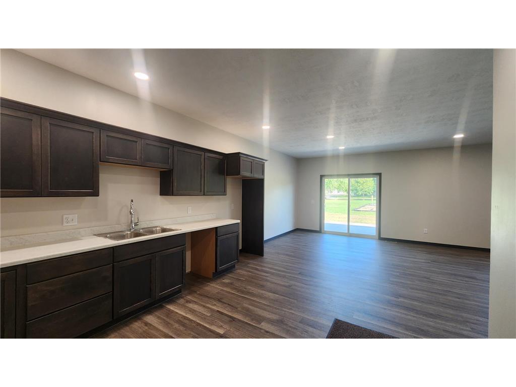 901 7th Ave SW Pipestone MN 56164 7030922 image10