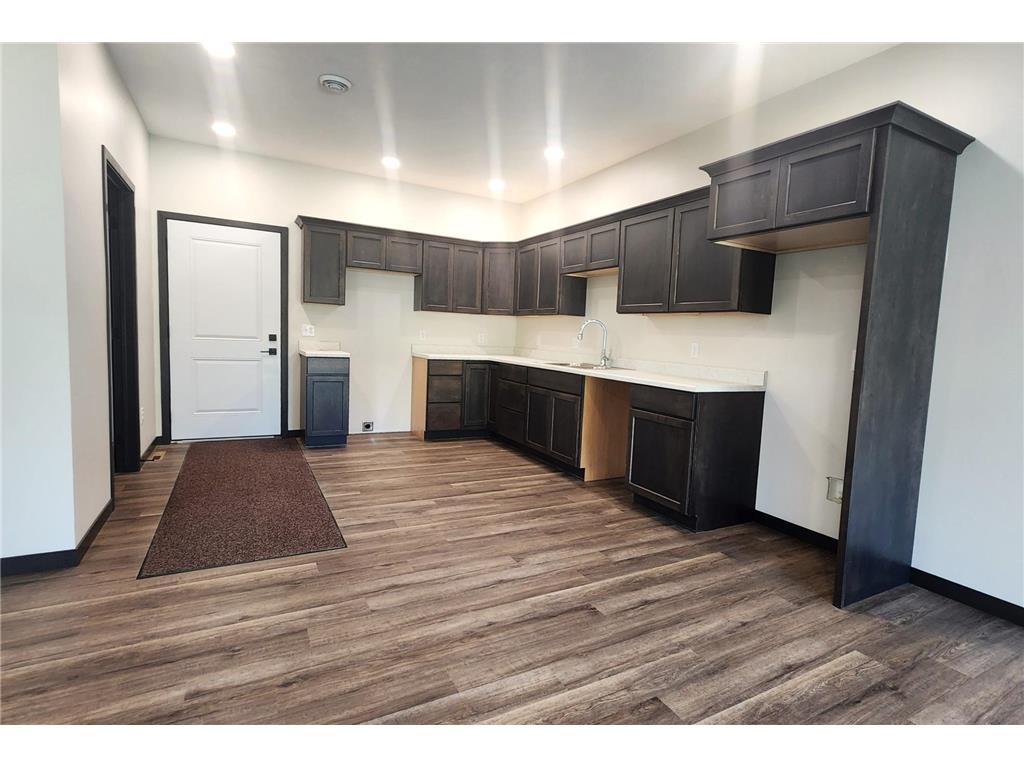 901 7th Ave SW Pipestone MN 56164 7030922 image12