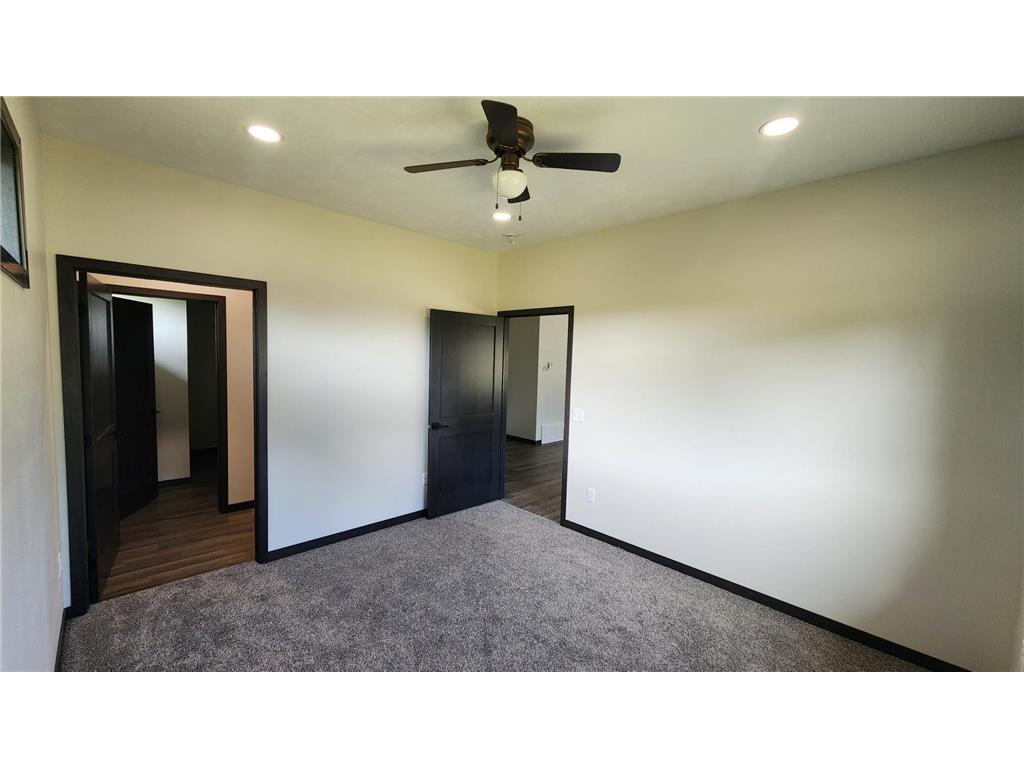 901 7th Ave SW Pipestone MN 56164 7030922 image19