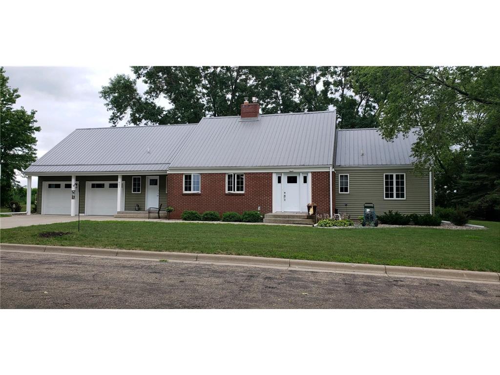 901 Clarke Street Walnut Grove MN 56180 6486399 image1