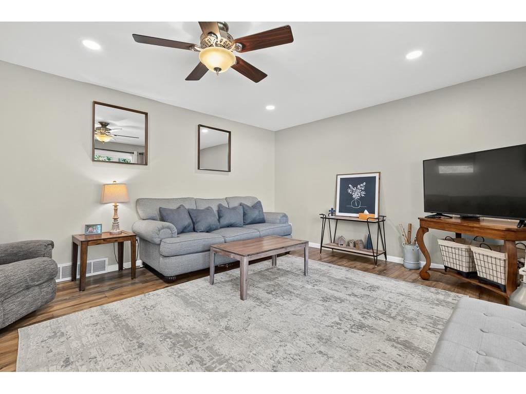 901 Columbine Drive Marshall MN 56258 7110037 image11
