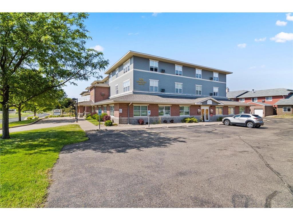 901 Dominion Drive #Suite 3 Hudson WI 54016 6432099 image1