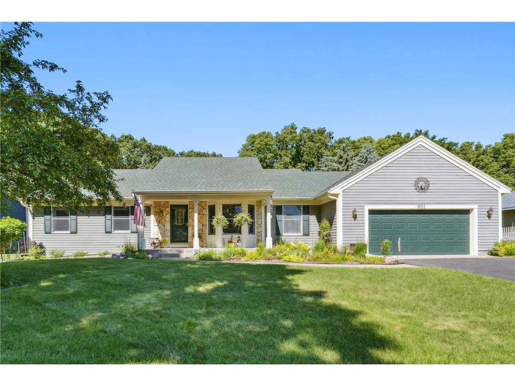 901 Grandview Drive Hudson WI 54016 6750402 image1