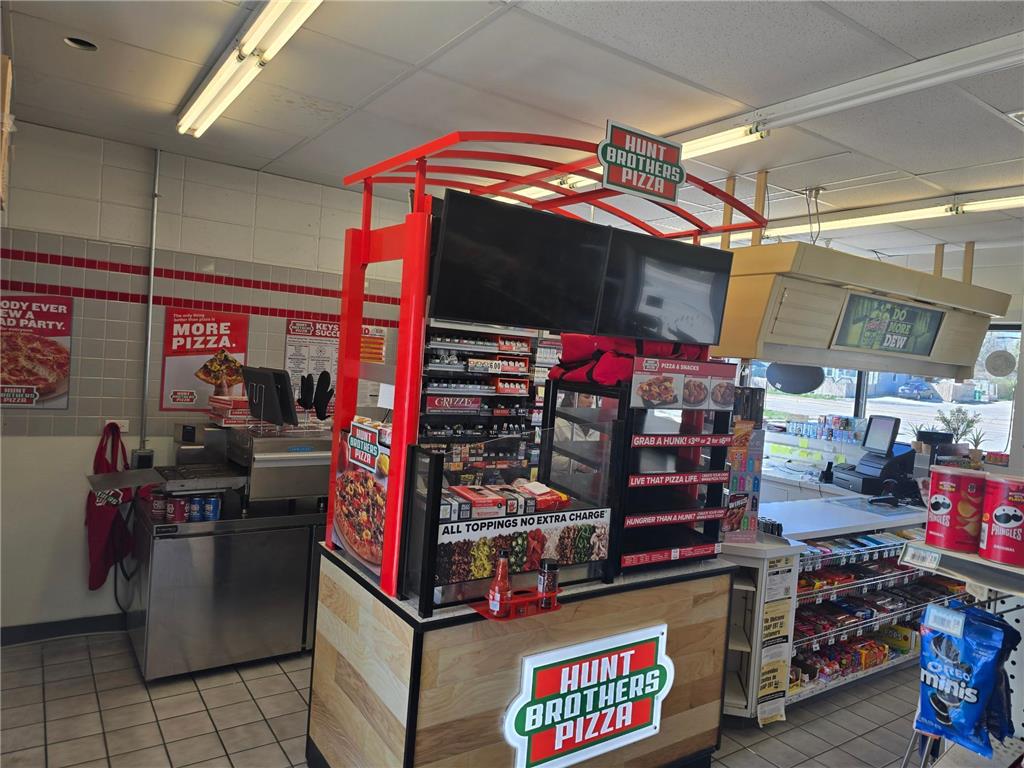 901 Main Street W Albert Lea MN 56007 7058466 image3