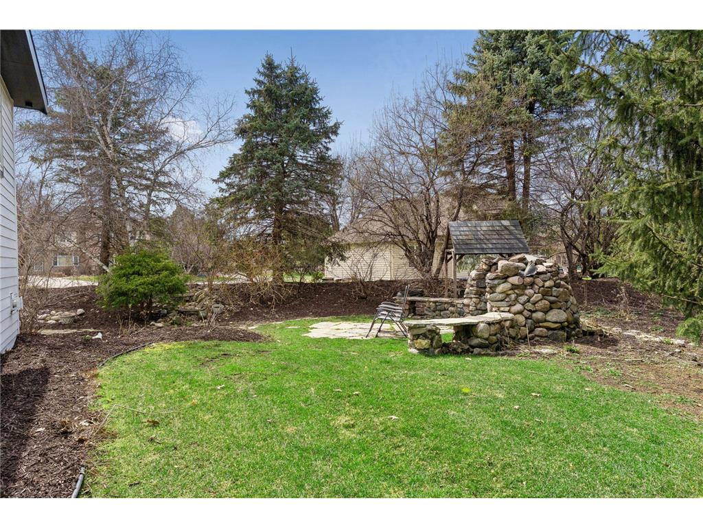 901 Mendakota Court Mendota Heights MN 55120 7056728 image59
