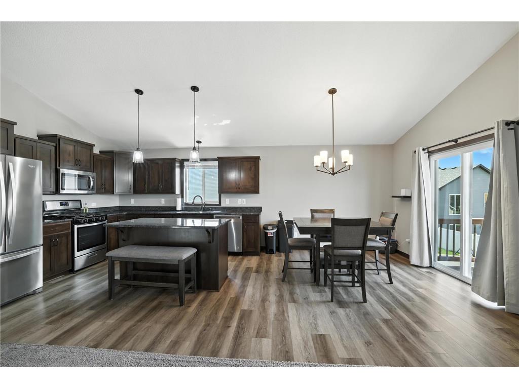 901 Moline Loop NW Isanti MN 55040 6762824 image12