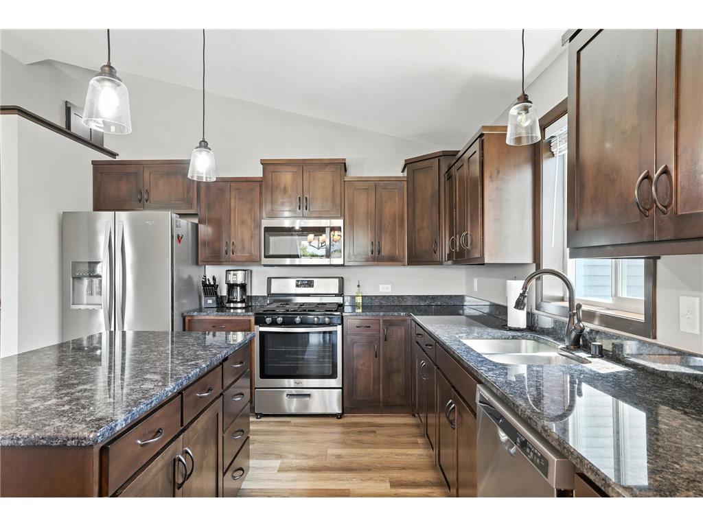 901 Moline Loop NW Isanti MN 55040 6762824 image16