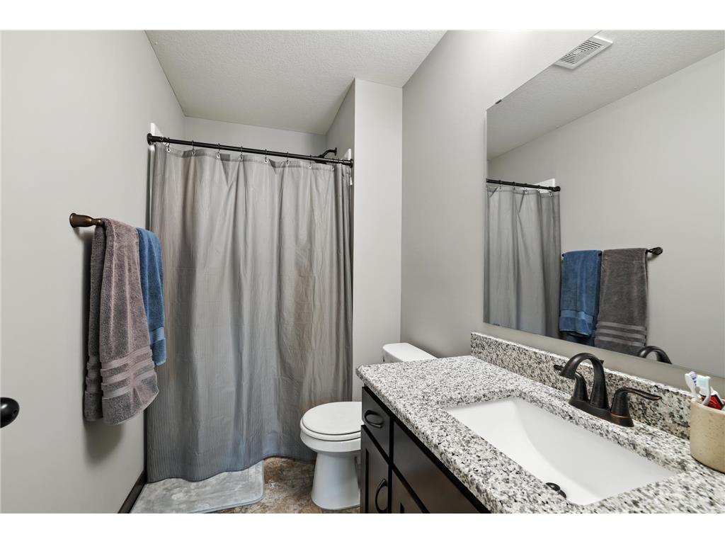 901 Moline Loop NW Isanti MN 55040 6762824 image23