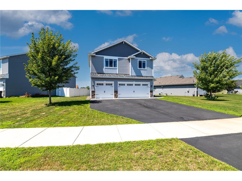 901 Moline Loop NW Isanti MN 55040 6762824 image3