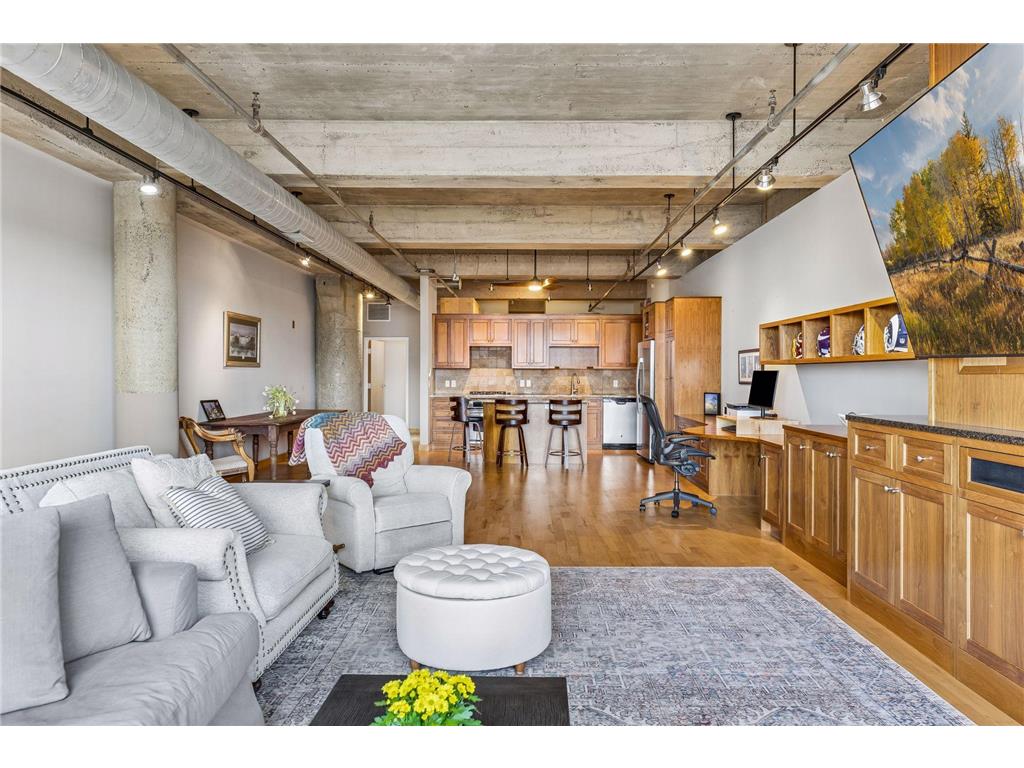 901 N 3rd #414 Minneapolis MN 55401 7072115 image25