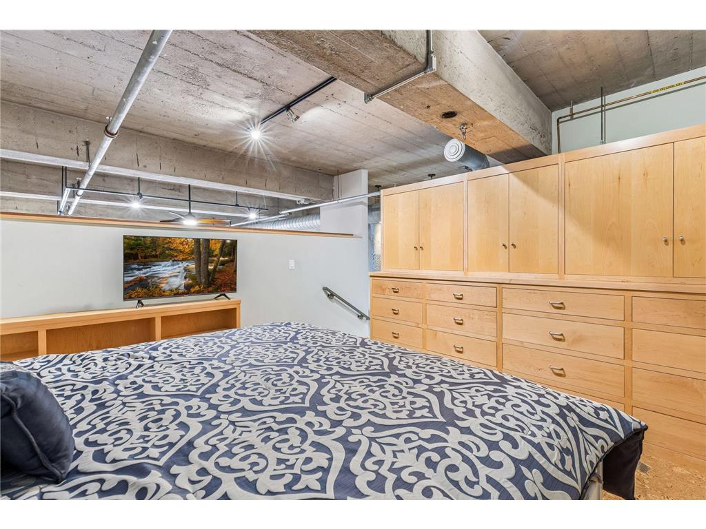 901 N 3rd #414 Minneapolis MN 55401 7072115 image29