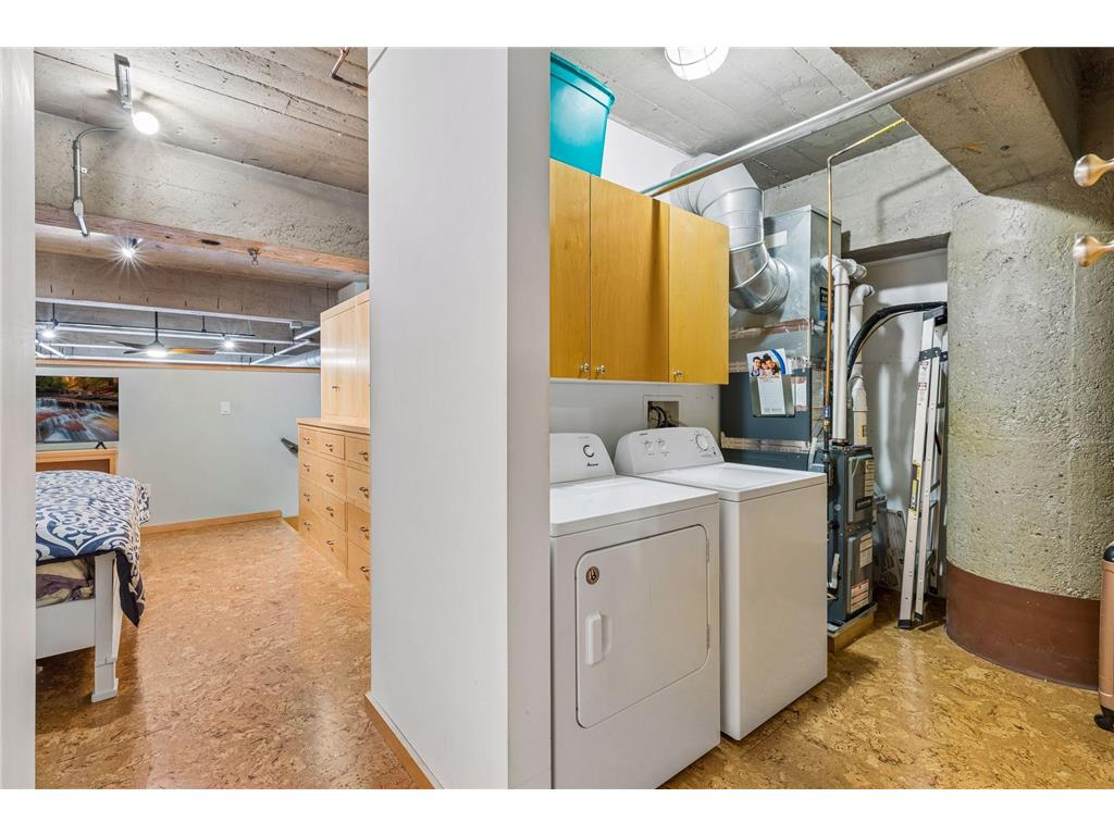 901 N 3rd #414 Minneapolis MN 55401 7072115 image33