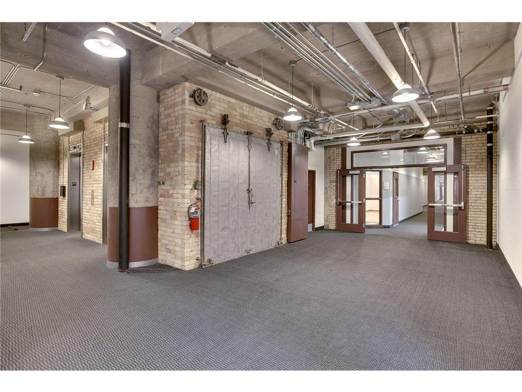 901 N 3rd #414 Minneapolis MN 55401 7072115 image38