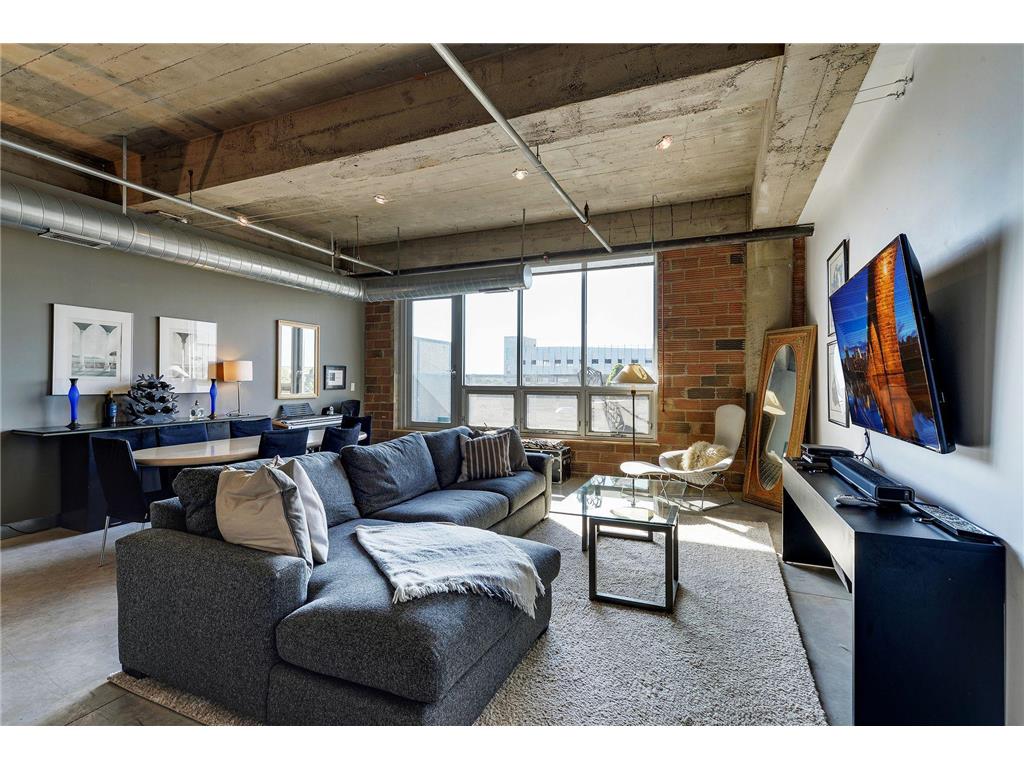 901 N 3rd Street #413 Minneapolis MN 55401 6398755 image1