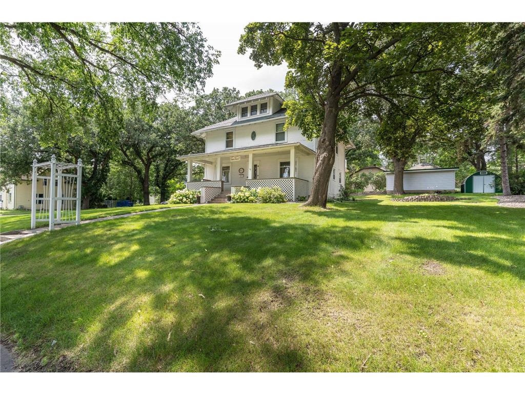 901 N Union Avenue Fergus Falls MN 56537 6713964 image1