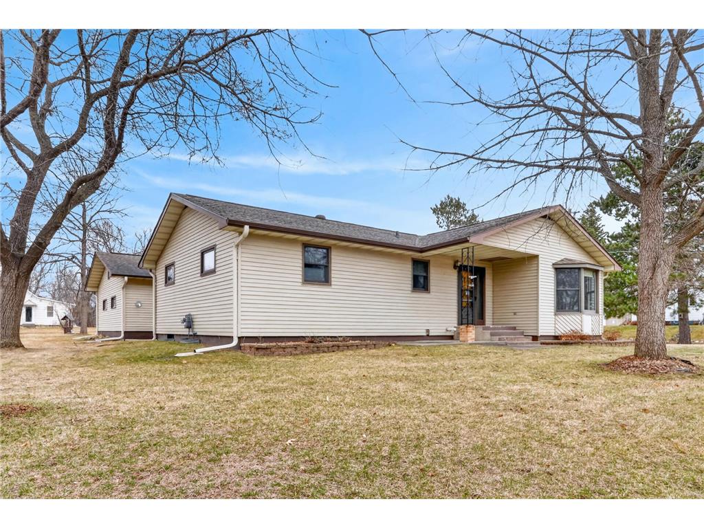901 NW 9th Street Grand Rapids MN 55744 7058059 image11