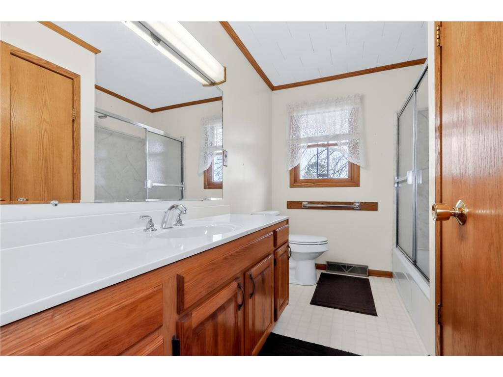 901 NW 9th Street Grand Rapids MN 55744 7058059 image19