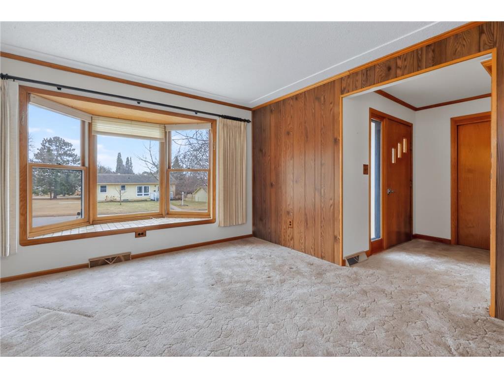 901 NW 9th Street Grand Rapids MN 55744 7058059 image28