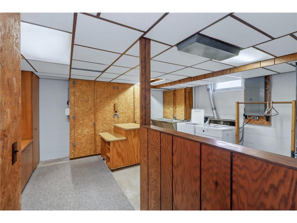 901 NW 9th Street Grand Rapids MN 55744 7058059 image37